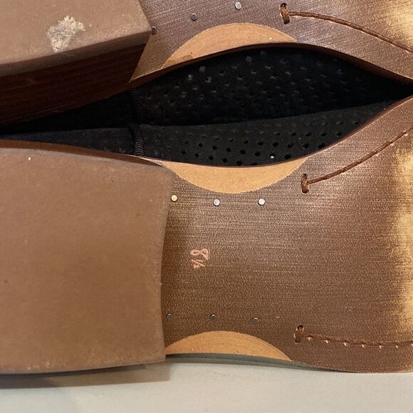 Sam Edelman Black Suede Perforated Ankle Booties Boho Chic Western Fall Street - Picture 14 of 16